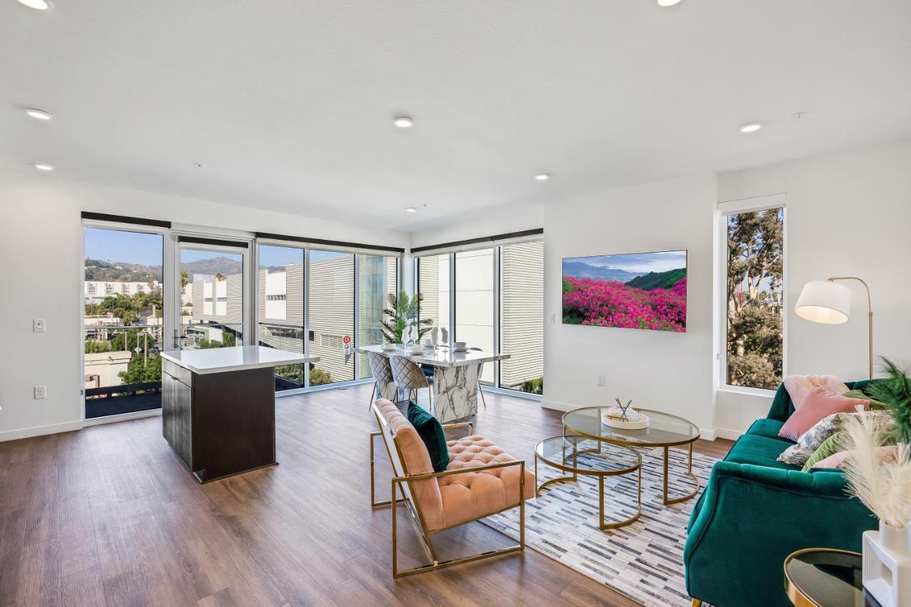One Lux Hollywood View La Apartamento *