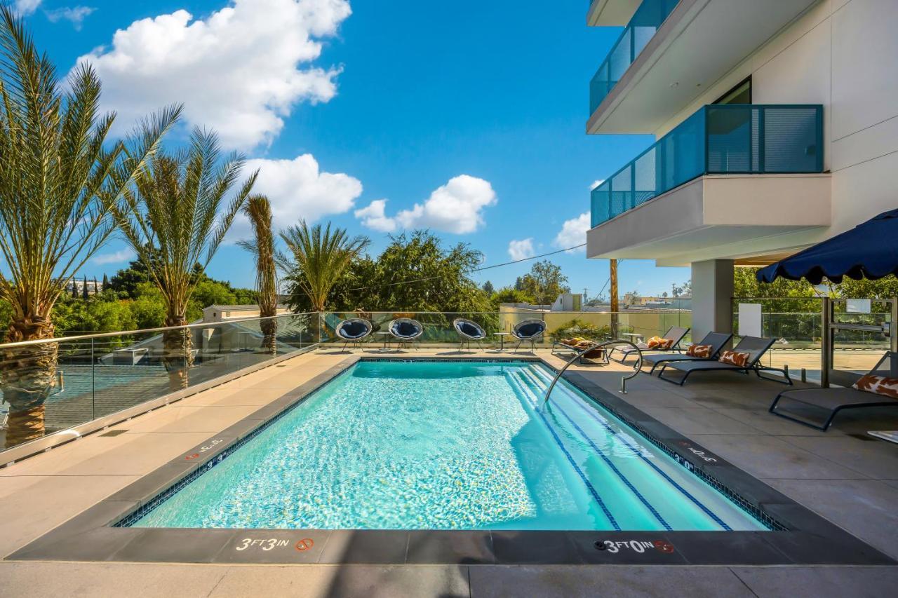 One Lux Hollywood View La Apartamento *